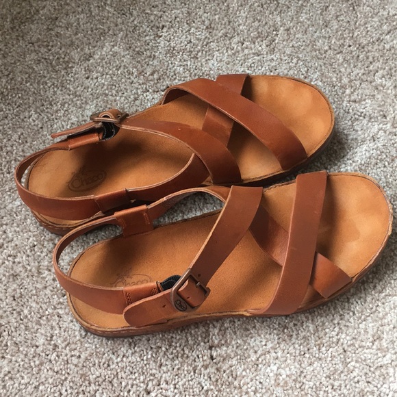 leather chacos